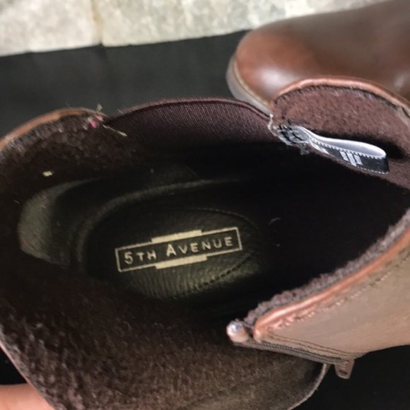 5th Avenue Women's Ankle Boot - Picture 3 of 8